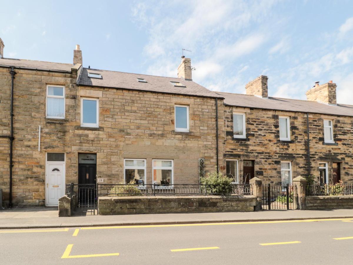 The Old Sweet Shop Villa Alnwick Exterior photo